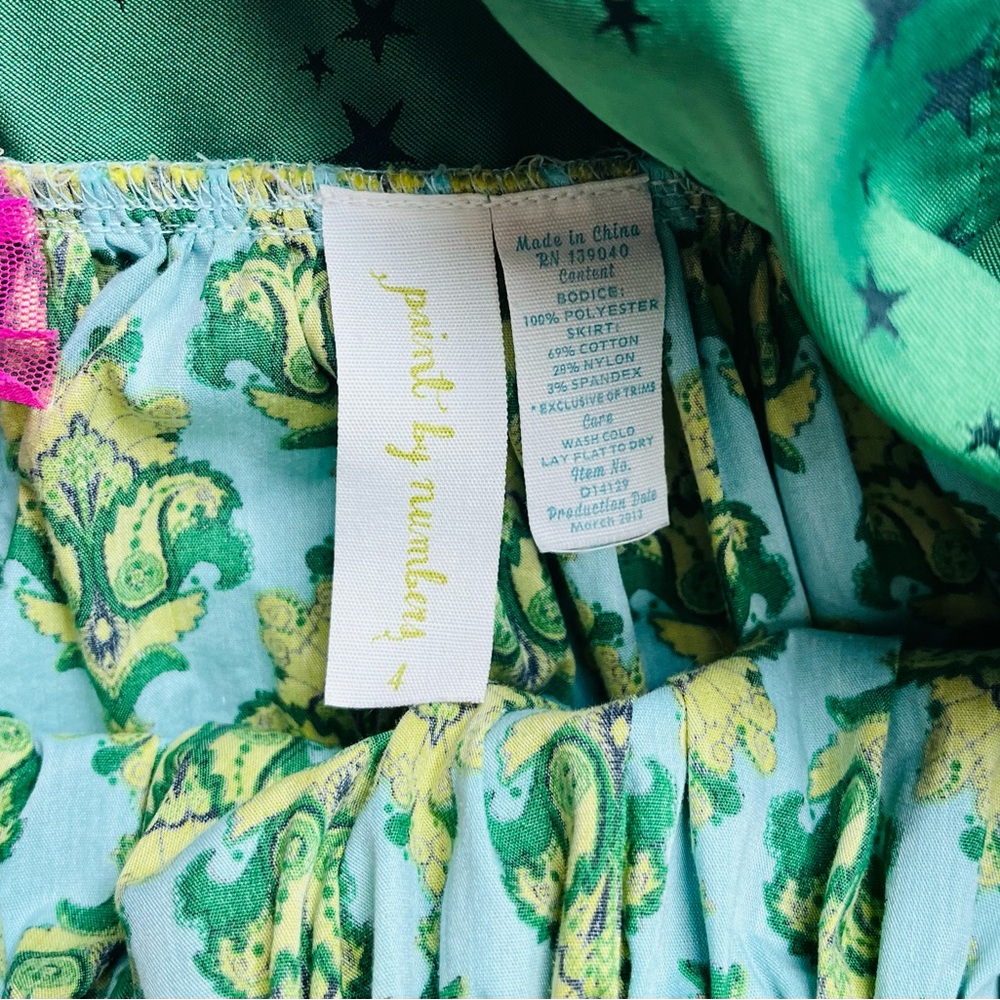 Matilda Jane paint by numbers green, red, Christmas apron dress, girl with sled - Picture 3 of 4